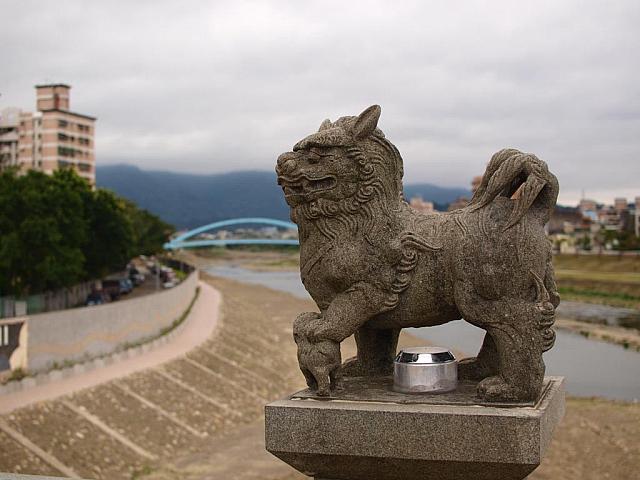 色調重現-石獅前.JPG