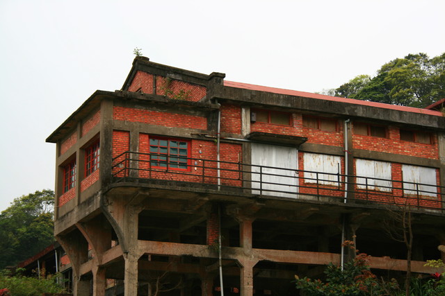 色調重現-建築6前.jpg
