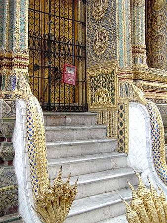 色調重現-寺廟後.jpg
